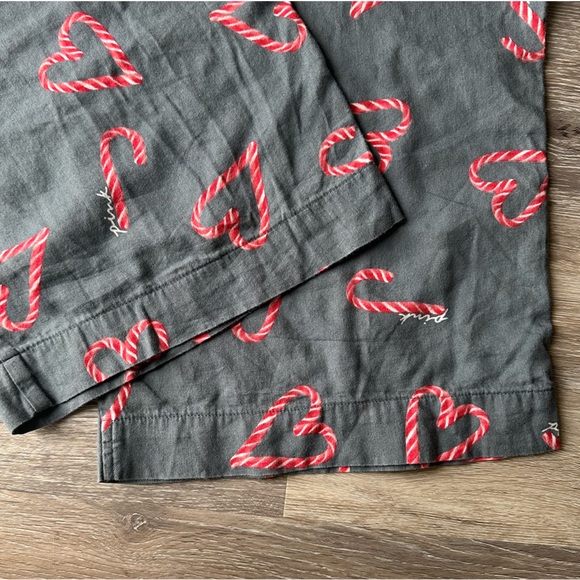 Victoria’s Secret PINK Pajama Pants - Candy Cane Hearts - Picture 7 of 7